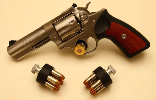 Picture revolver, clips, Ruger, revolver, 357 Magnum, GP100