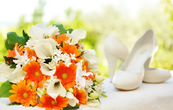 Flowers, bouquet, shoes, white, orange, chrysanthemum, Calla lilies, wedding