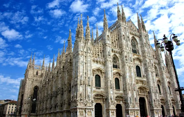 Picture the sky, clouds, Italy, Cathedral, Milan, Duomo