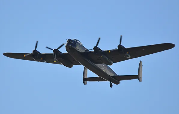 Picture retro, Avro Lancaster, heavy bomber, Velikobritaniya