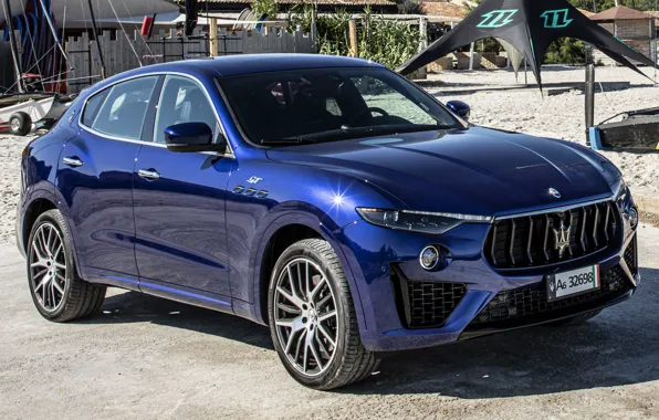 Picture Hybrid, exterior, Sport Package, Maserati Levante, 2021, Maserati Levante Hybrid GT