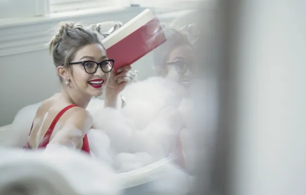 Foam, girl, smile, glasses, bath, Vogue, Gigi Hadid