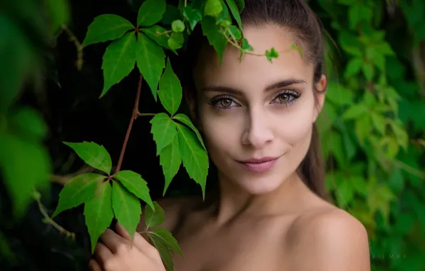 Picture girl, brown eyes, photo, photographer, leaves, model, lips, face
