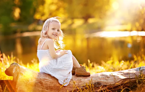 Picture summer, the sun, joy, childhood, smile, shoes, girl, pond