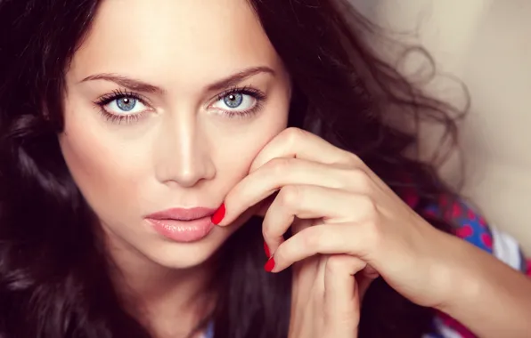Picture look, actress, blue eyes, Nastasya Samburski