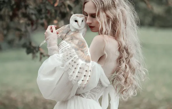 Picture girl, pose, owl, bird, blonde, Jovana Rikala
