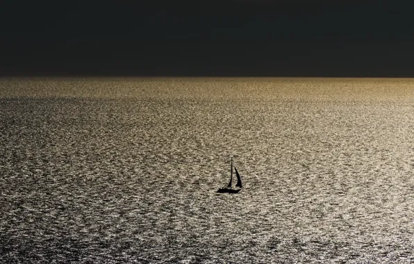 Sea, night, sail