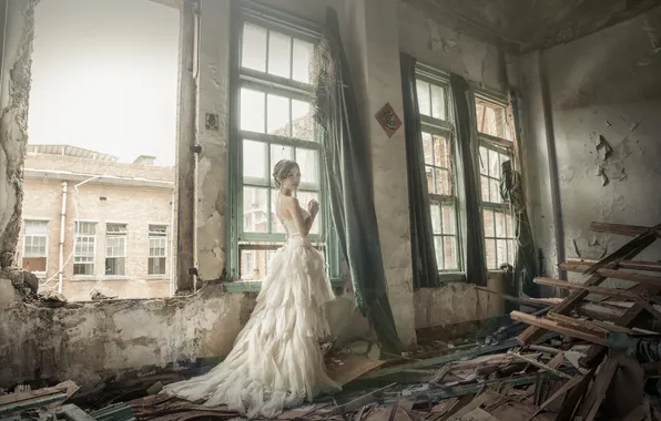 Girl, house, dress, the ruins