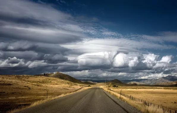 Road, the sky, obloka