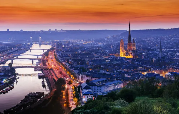 Picture the city, lights, the evening, Normandy, Rouen, France