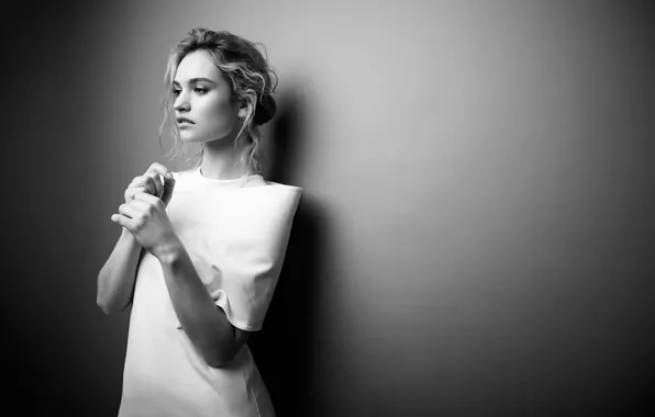 Picture photoshoot, Glamour, Lily James, Lily James