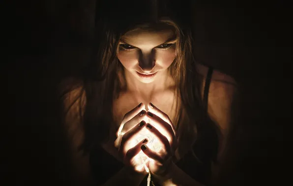 Picture hands, garland, light, face, John's Pass, girl