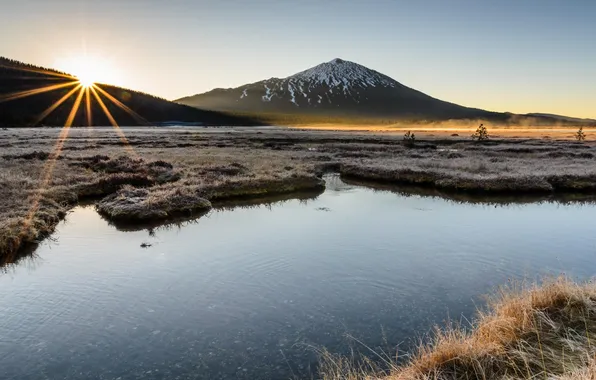 Picture mountains, nature, river, shore, haze, rasvet