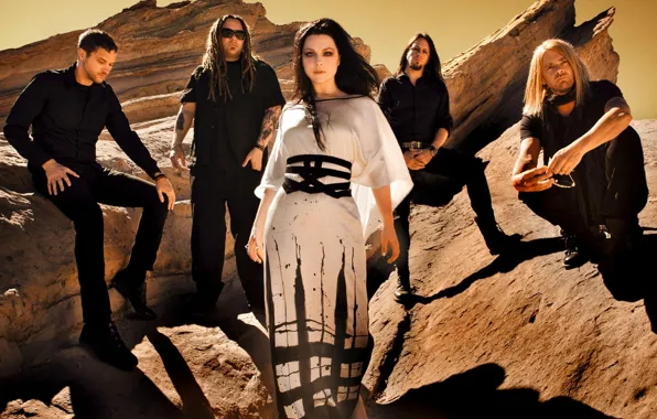 Rocks, group, Amy Lee, Evanescence