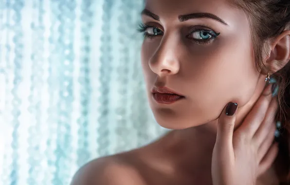 Portrait, makeup, manicure, retouching, Olga Vysotsky