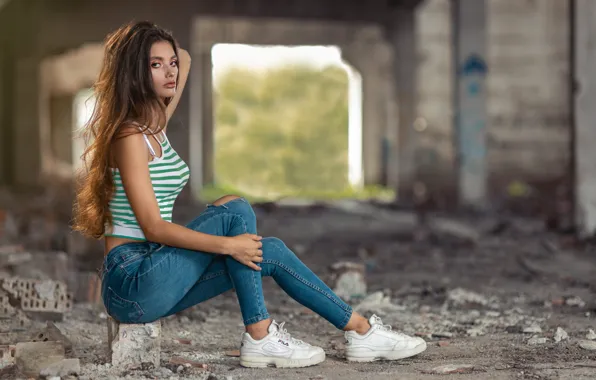 Girl, pose, jeans, Mike, brown hair, sneakers, Andrea Carretta