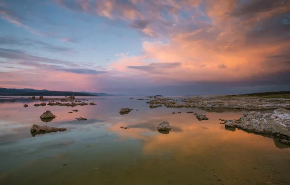 Sea, stones, dawn, California, Lee Vining