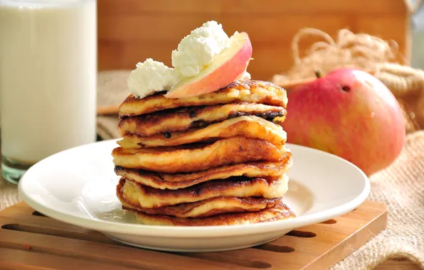 Apple, pancakes, pancakes