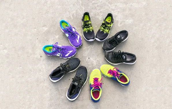 Models, slippers, athletes shoes