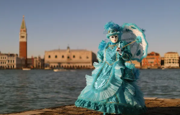 Picture the city, mask, The carnival of Venice