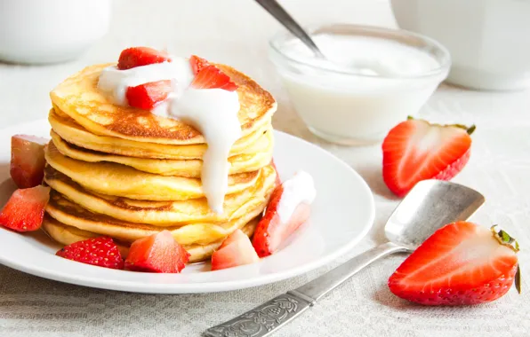 Picture strawberry, pancakes, pancakes, sour cream