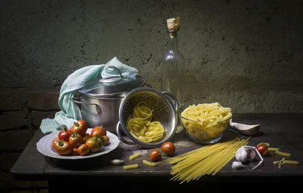 Table, bottle, dishes, pan, still life, tomatoes, horns, pasta