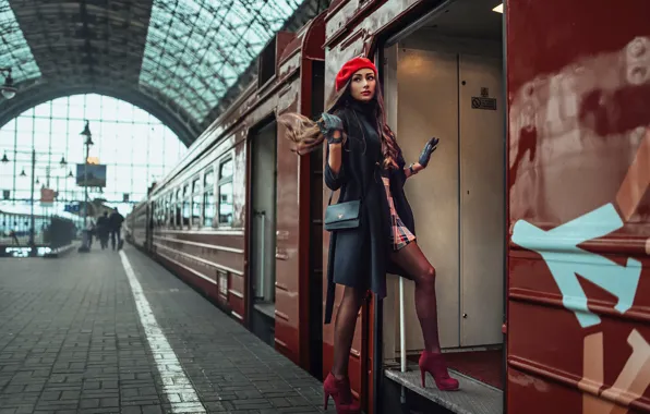Girl, station, the car, takes, skirt