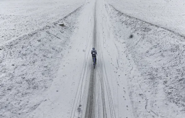 Picture road, snow, bike