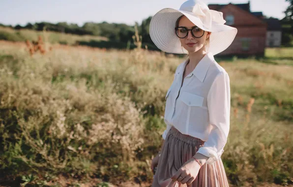 Picture girl, house, hat, glasses, Anton Kim