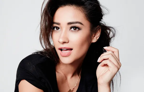 Photoshoot, Shay Mitchell, Yahoo Style, Shay Mitchell