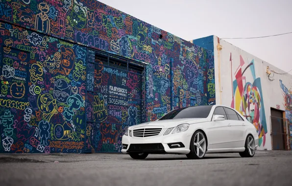White, graffiti, tuning, Mercedes, sedan, the front, E Class