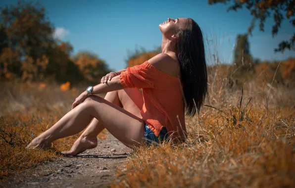 Picture grass, the sun, trees, pose, model, shorts, portrait, makeup