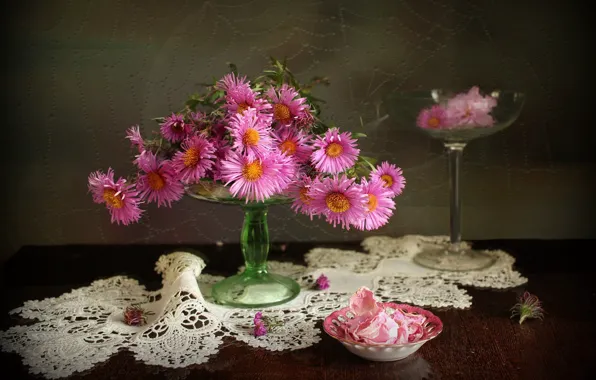 Picture flowers, glass, petals, outlet, table, napkin, vase, asters