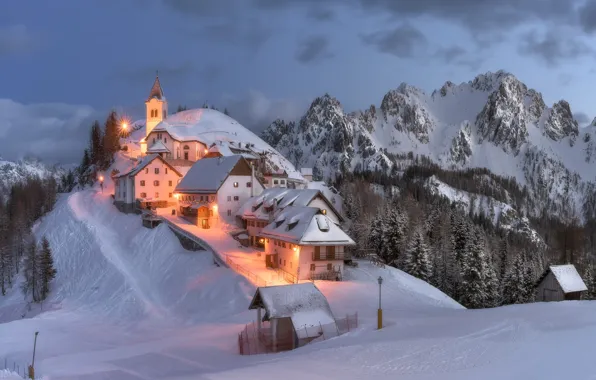 Picture winter, snow, landscape, mountains, nature, home, the evening, lighting