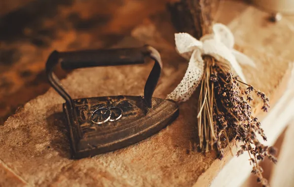 Ring, lavender, iron