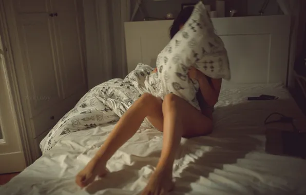 Girl, model, photographer, bed, pillow, girl, photography, photographer