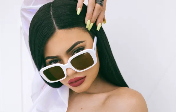 Look, pose, makeup, advertising, glasses, hairstyle, Kylie Jenner, Kylie Jenner