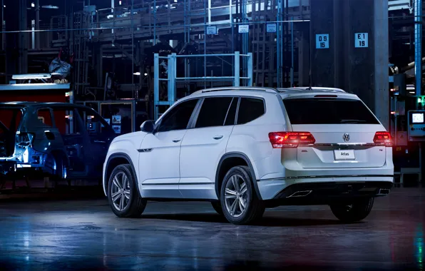 Picture white, Volkswagen, rear view, 2018, Atlas, R-Line