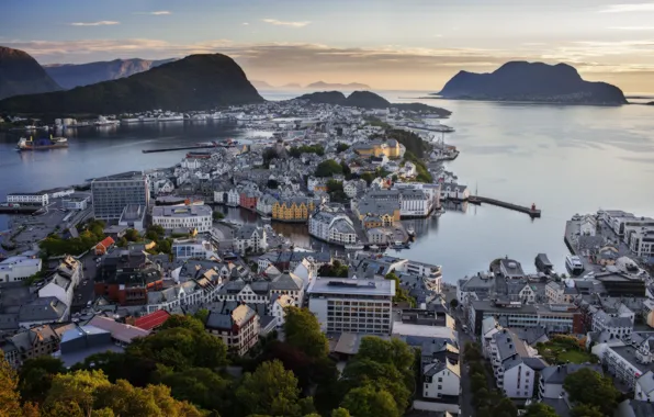 Picture sea, landscape, mountains, the city, coast, building, home, Norway