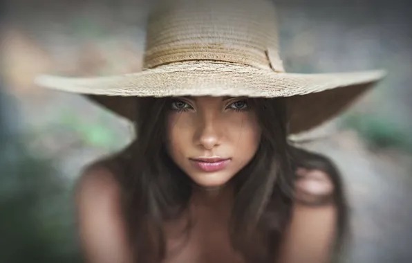 Picture portrait, hat, bokeh, Cristina Venedict, Theona