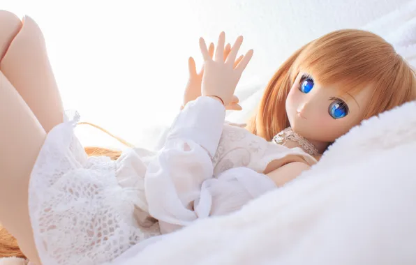 Picture toy, doll, blue eyes
