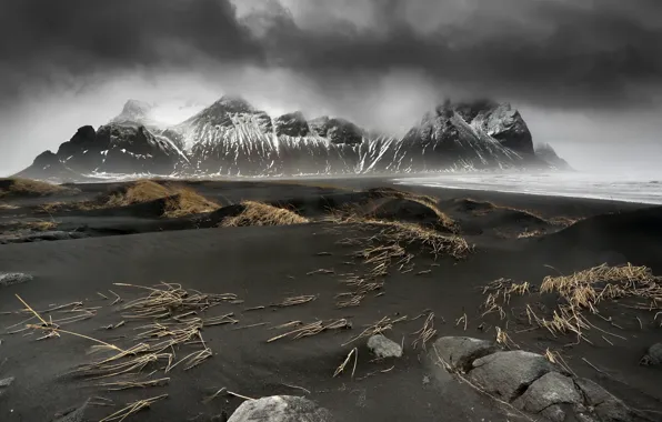 Sea, mountains, fog, shore