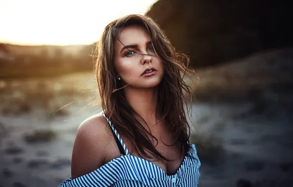 Picture look, girl, the sun, background, portrait, makeup, dress, hairstyle