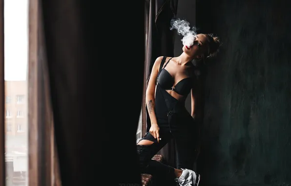 Look, sexy, pose, wall, model, smoke, body, makeup