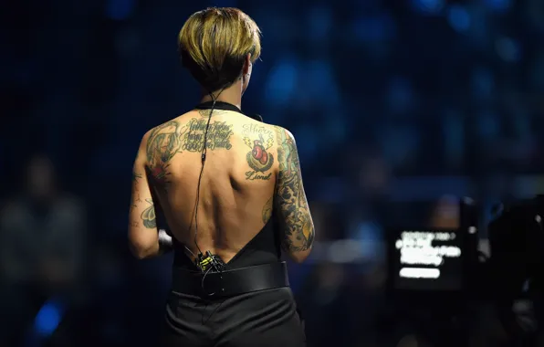 Picture tattoo, Show, Australian singer, Ruby Rose, MTV EMA's 2015, Ruby Rose
