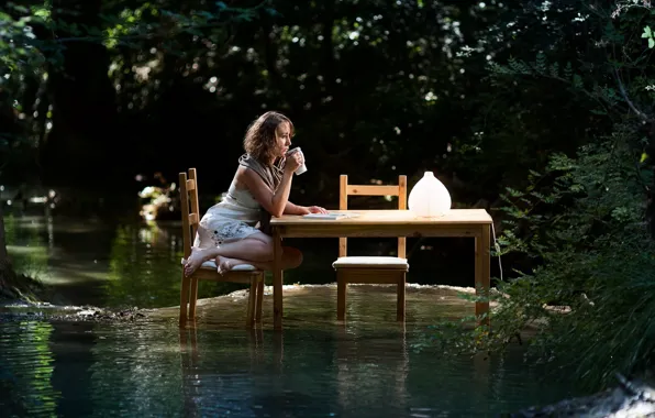 Picture water, girl, table, the situation, the flood