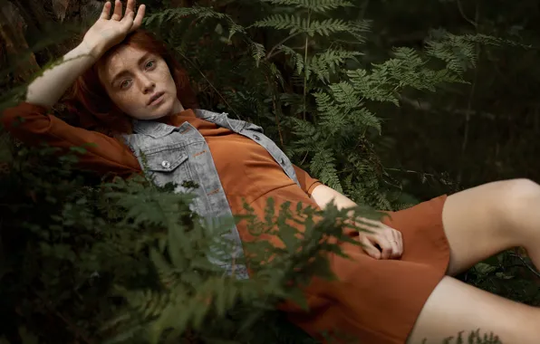 Girl, freckles, legs, Max Fiyah