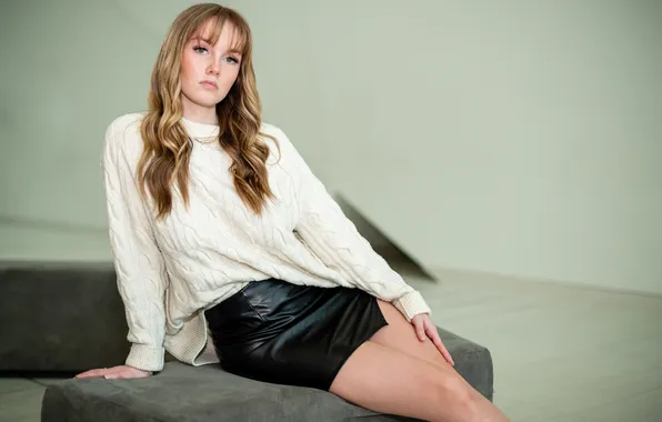 Skirt, legs, sweater, Chloe