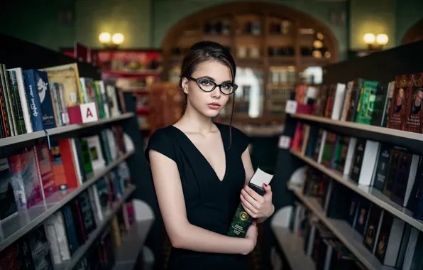 Picture girl, books, Maxim Guselnikov, Karina Maksimova, Books Gives Us Wings