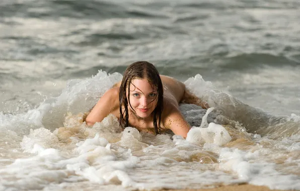 Picture sand, sea, look, girl, smile, wet, surf, brown hair